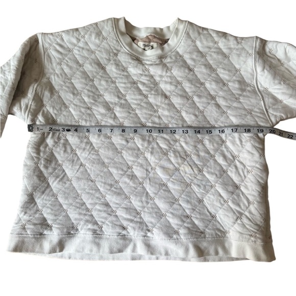 Madewell Small Quilted Swing Sweatshirt Antique Cream Patterned Cozy - Picture 6 of 9